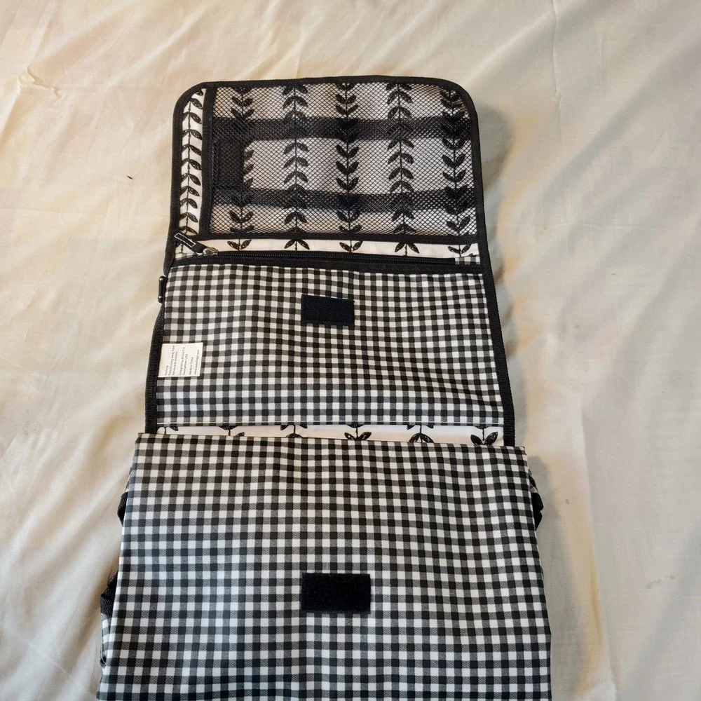 SCOUT~Game Changer~Baby Diaper Changing Pad~Black~NWT~MSRP $44~Great Baby Gift~‎